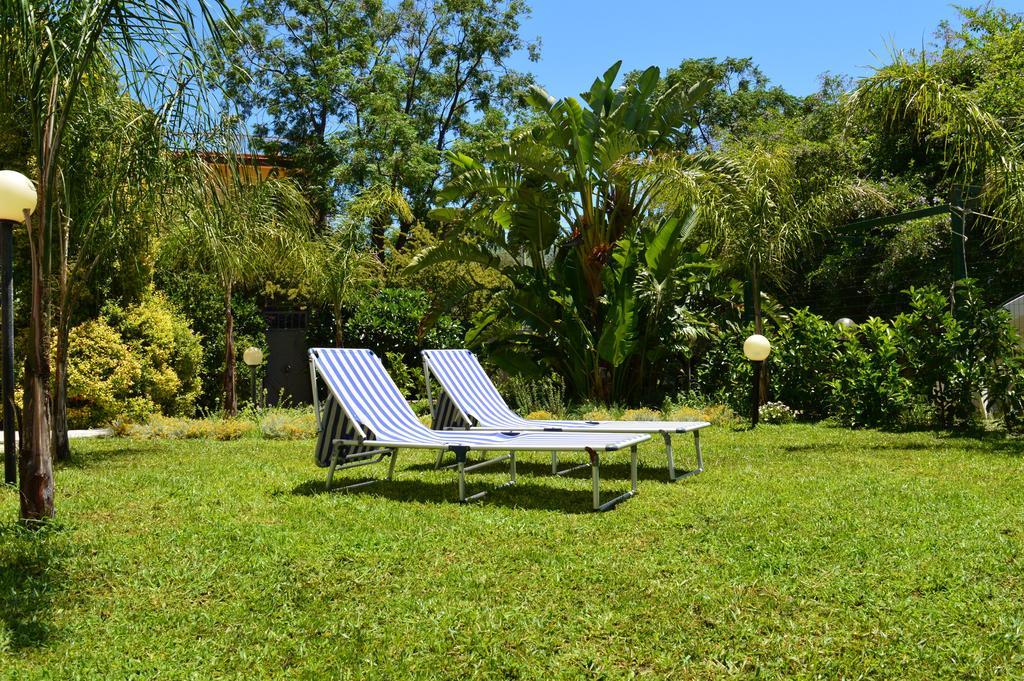 B&B Mondello Holiday Palermo Eksteriør bilde